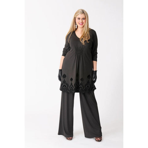 Yoek Tunic with Flocked Bottom Detail