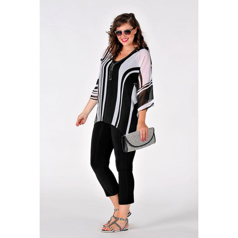 Yoek Tunic Pointy Bottom Graphic