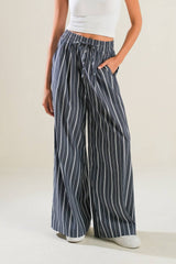 A striped woven pant - FP1385: CHARCOAL / Contemporary / S