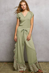 Floral Pattern Ruffle Detail Ribbed Knit Pants: PALE PINK / M