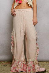 Floral Pattern Ruffle Detail Ribbed Knit Pants: PALE PINK / M