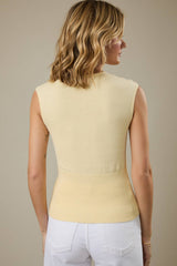 ROUND NECK SLEEVELESS BUTTON DOWN RIBBED TOP: BUTTER / S
