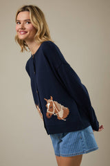 "HORSE" GRAPHIC LONG SLEEVE ROUND NECK CARDIGAN: NAVY / L