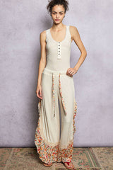 Floral Pattern Ruffle Detail Ribbed Knit Pants: PALE PINK / S